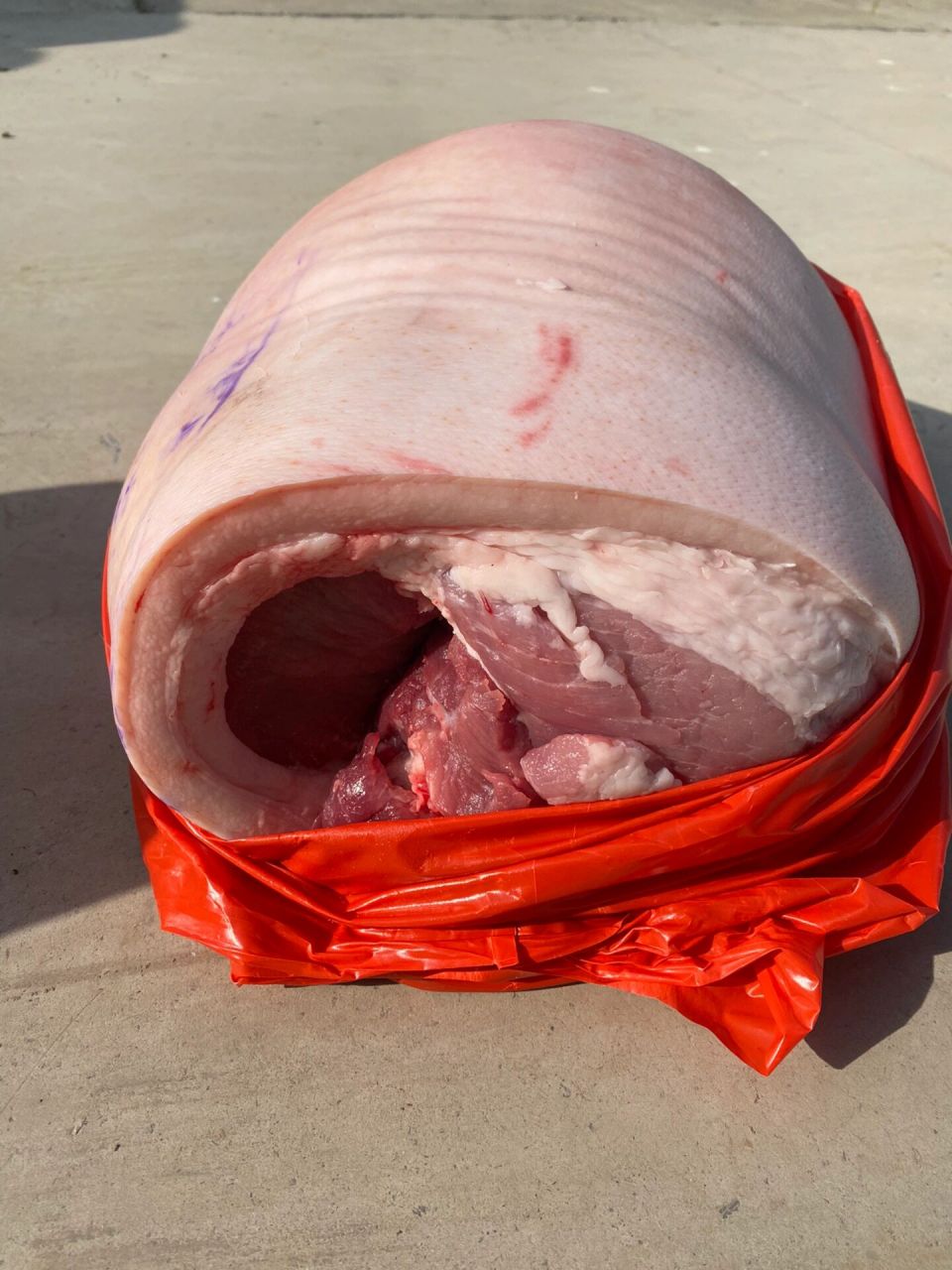 二十五斤猪肉图片图片
