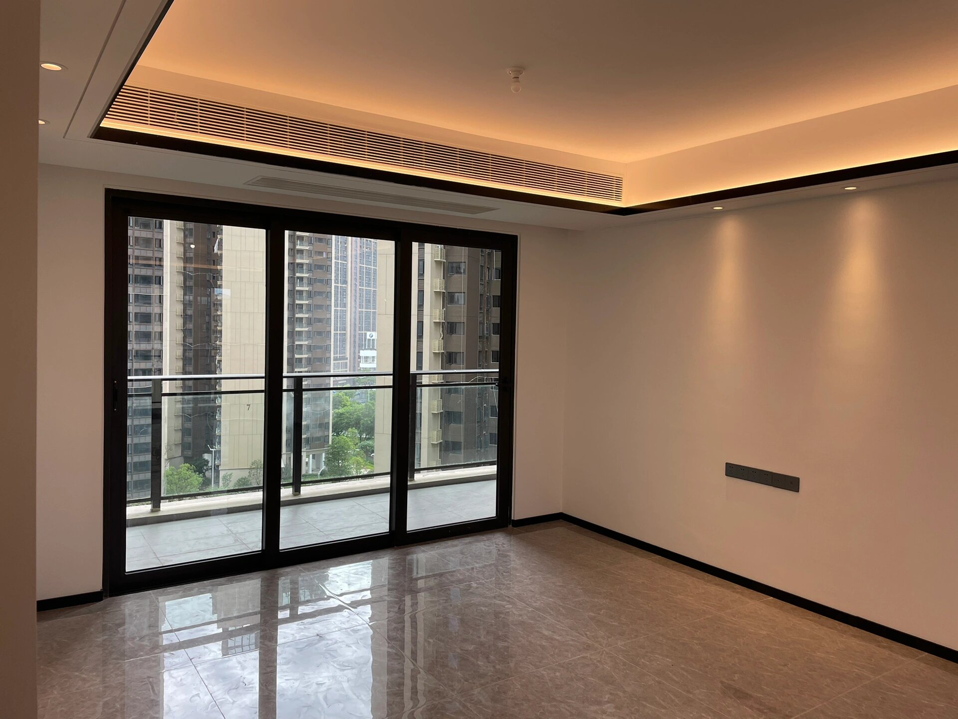 格力雅居系列中央空调慎选