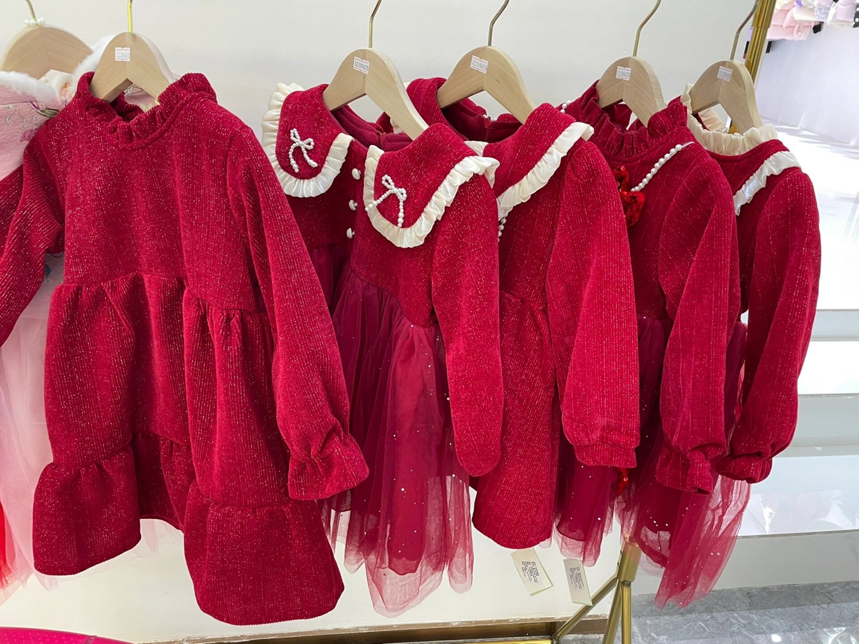 想劝退去成都荷花池那买童装的宝妈～ 成都荷花池是成都很大的一个