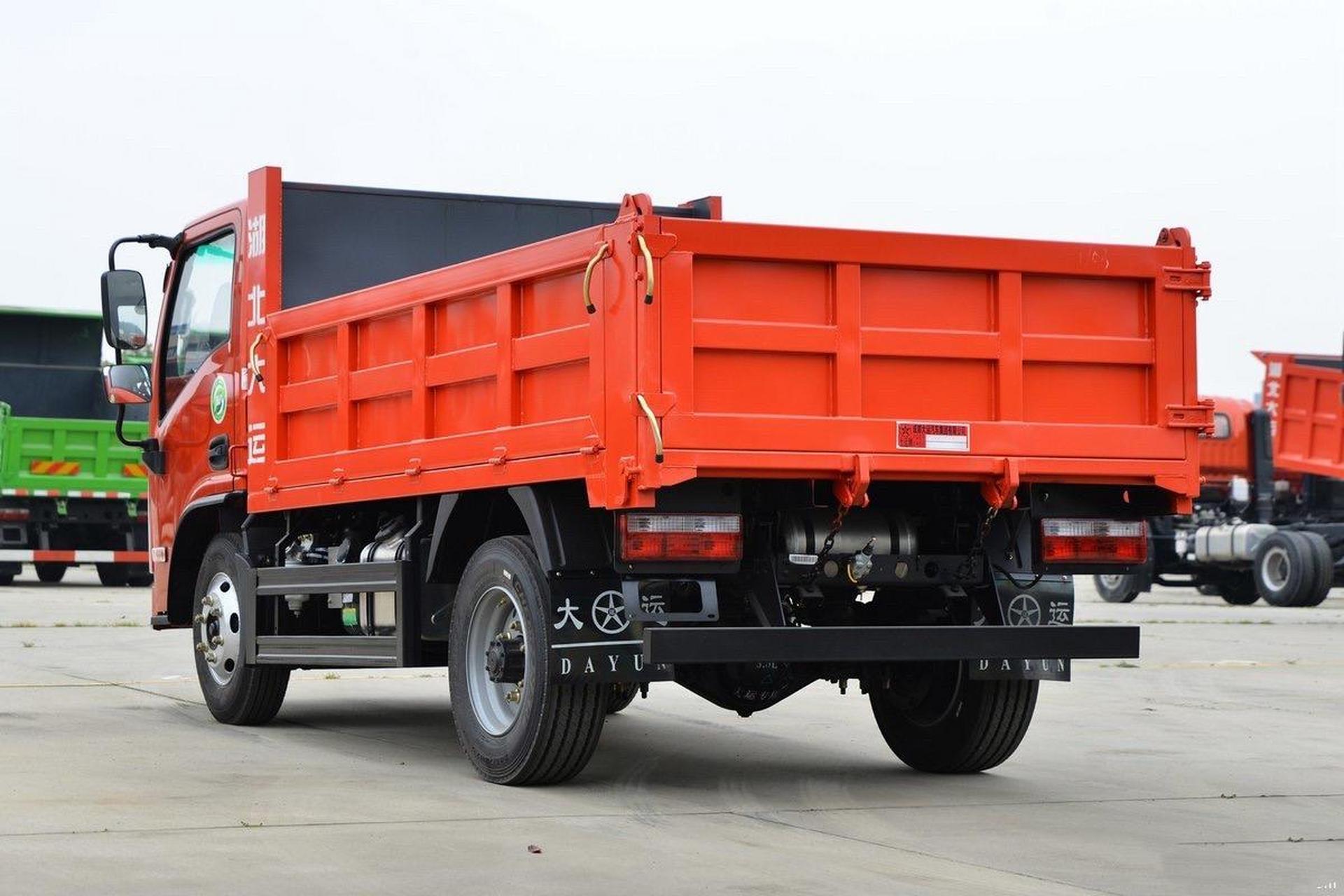 湖北大运蓝牌自卸车 玉柴160马力.