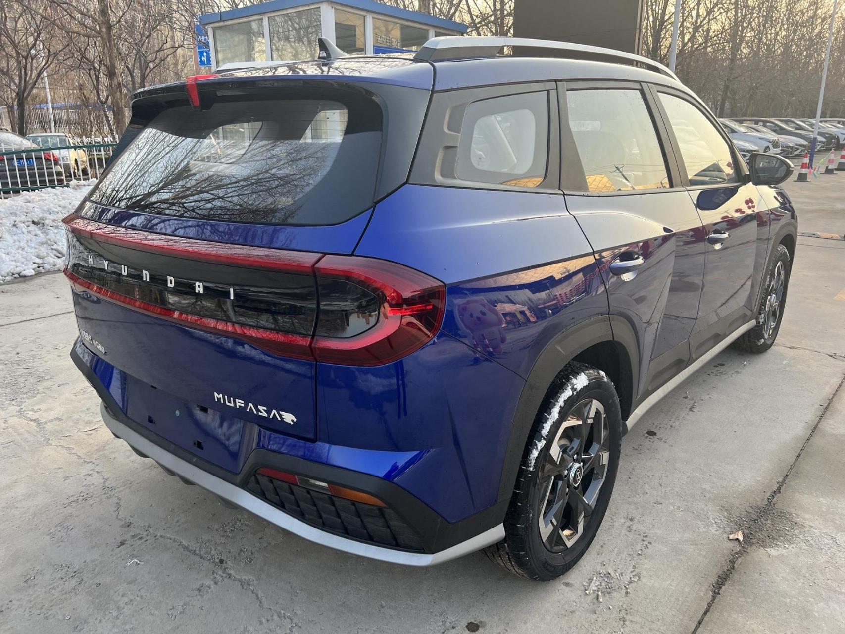 新款北京现代ix35沐飒尊贵版选装全景天窗