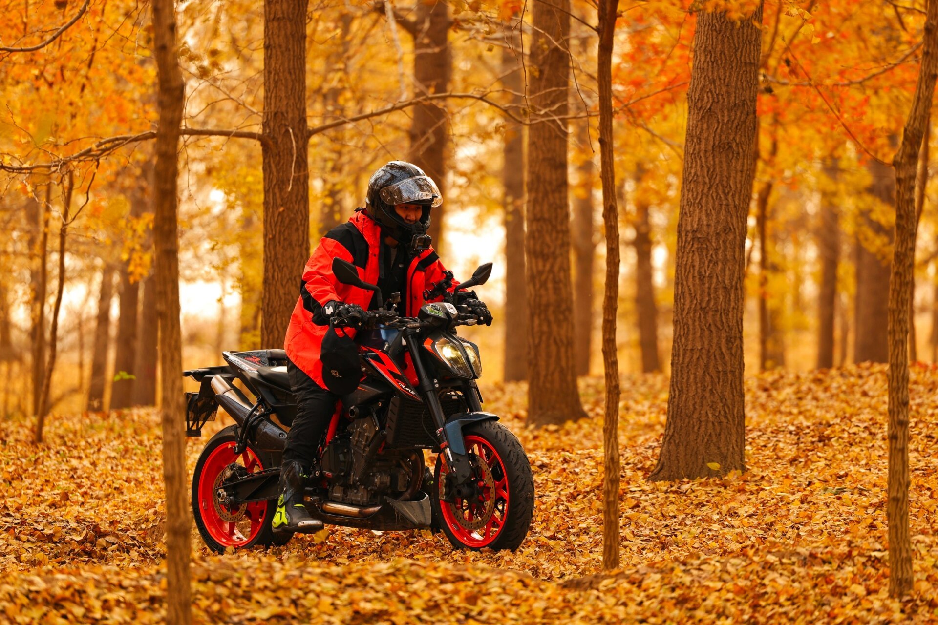 ktm天下第一! ktm骑完,就骑不了别的车了,绝对不够疯98