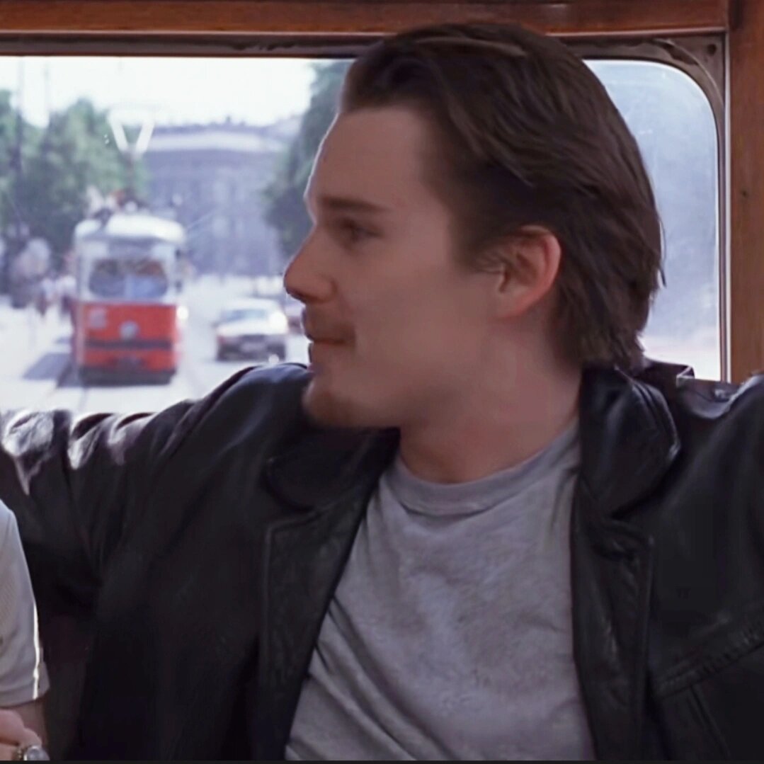 电影里的情侣头像|爱在黎明破晓前