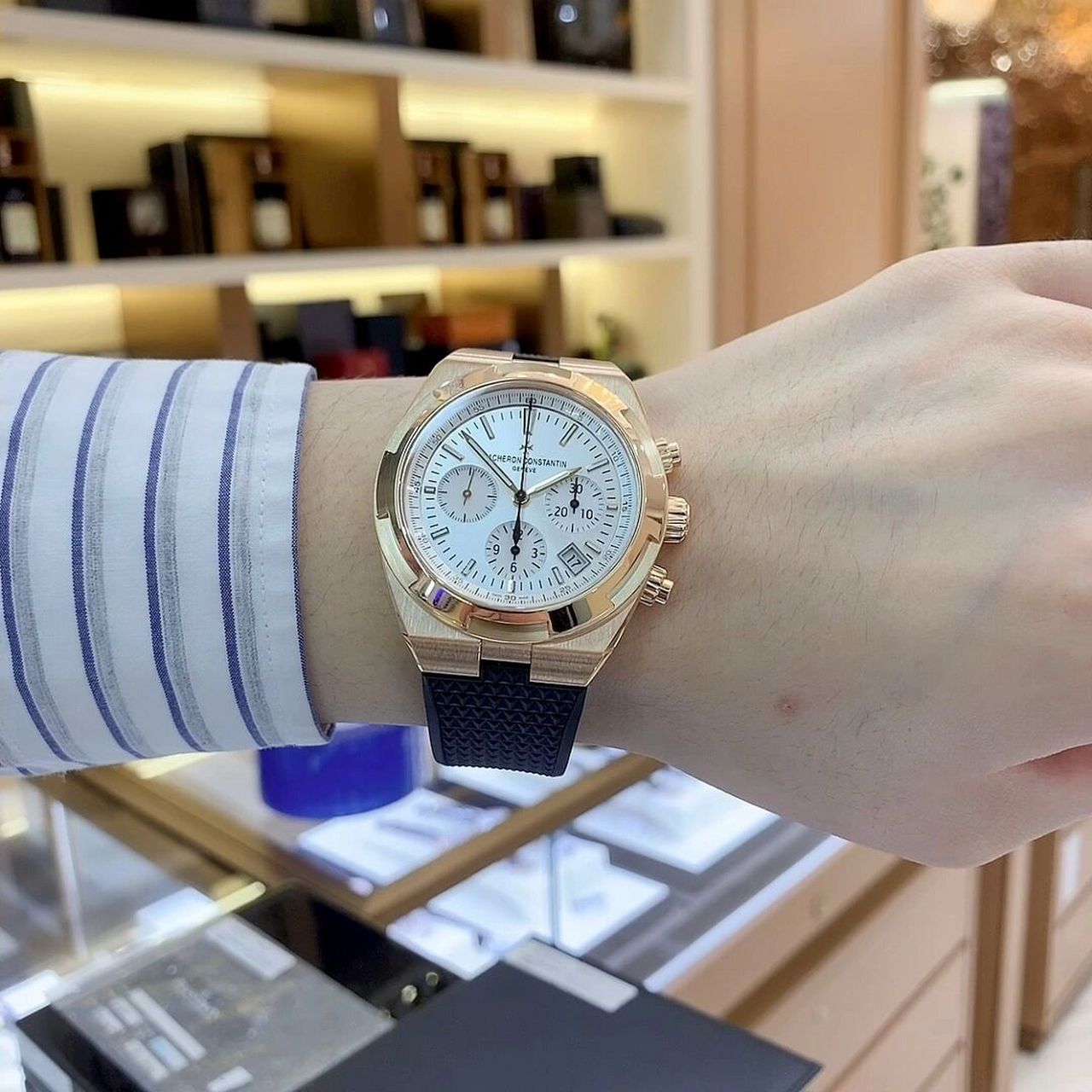 出江诗丹顿5500v 江诗丹顿纵横四海系列5500v,直径42.