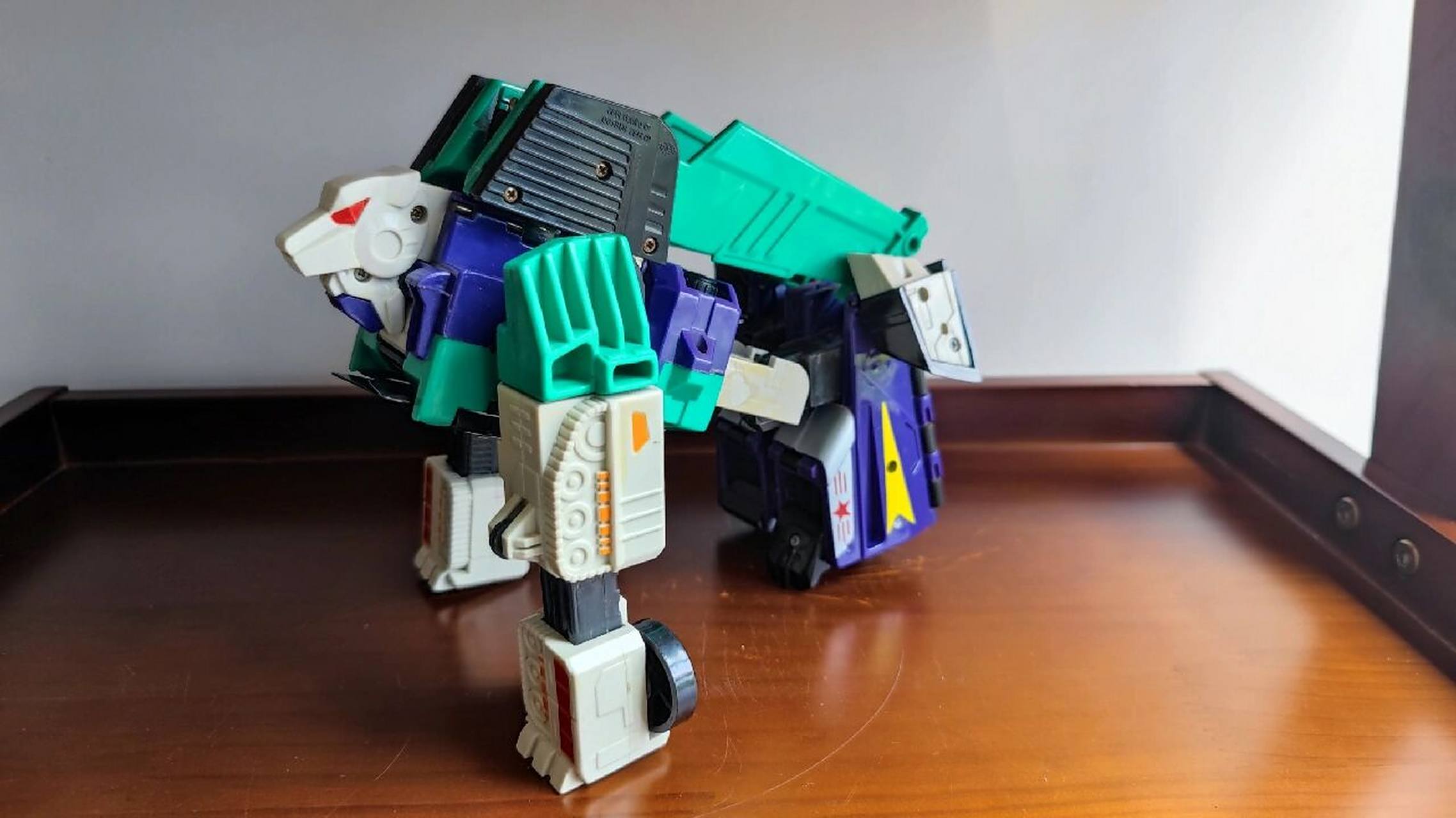 1992年的怀旧玩具,变形金刚g1六面兽 连同上一篇的七重变形体一起买了