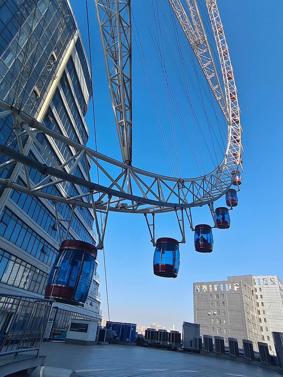 亚洲第三摩天轮99 聊城东昌府摩天轮好美哇