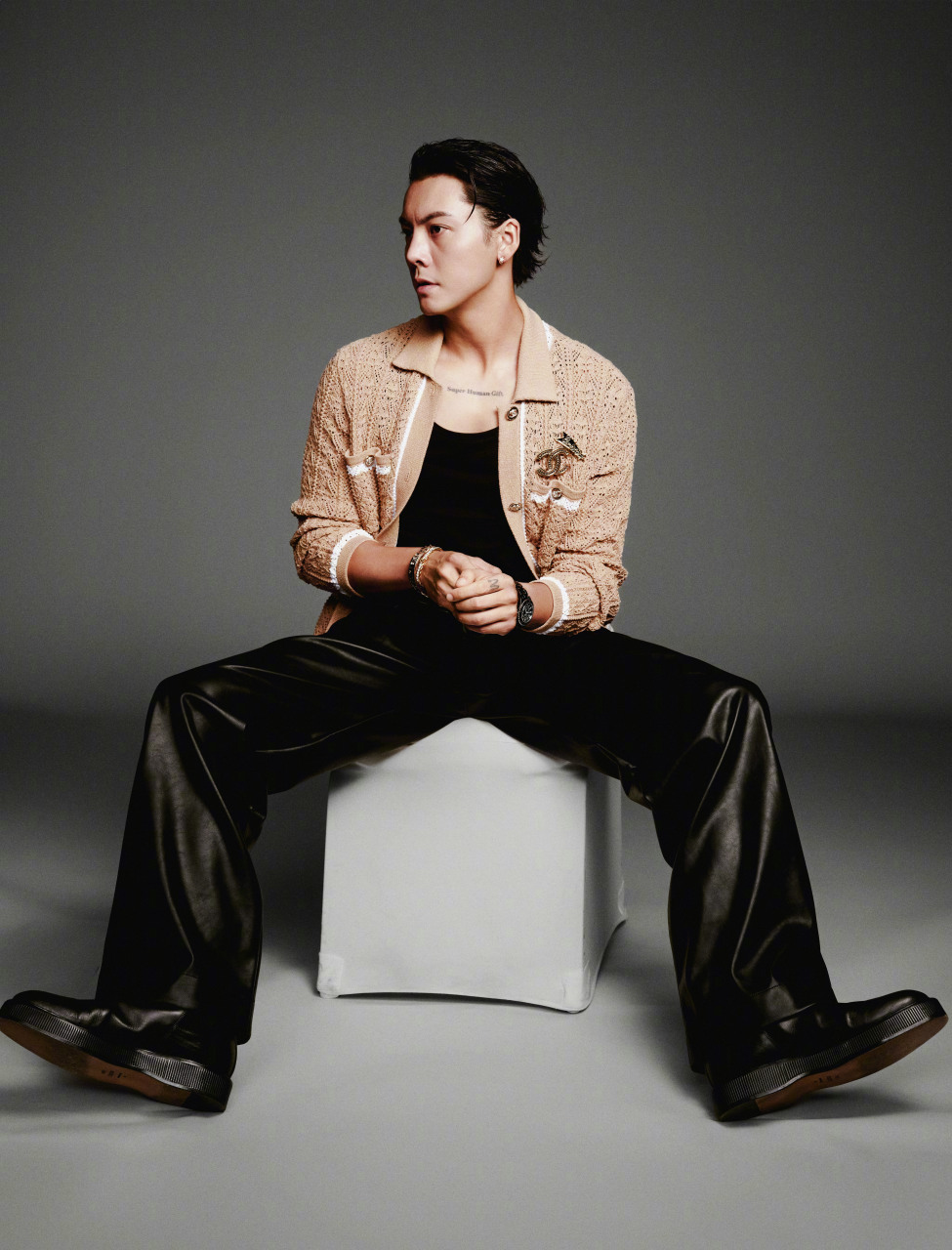 陈伟霆chanel品牌形象大使# 品牌形象大使william威廉陈伟霆 释出