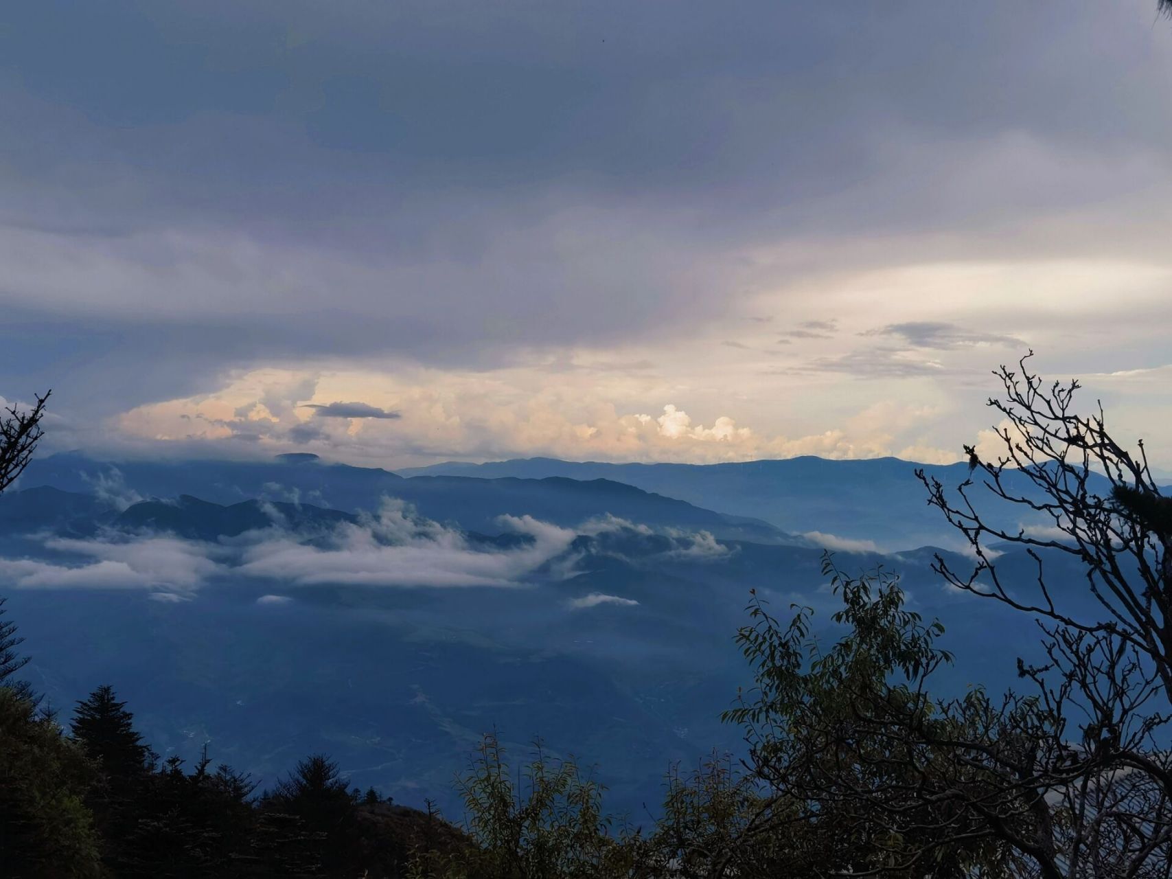 螺髻山风景区西昌图片