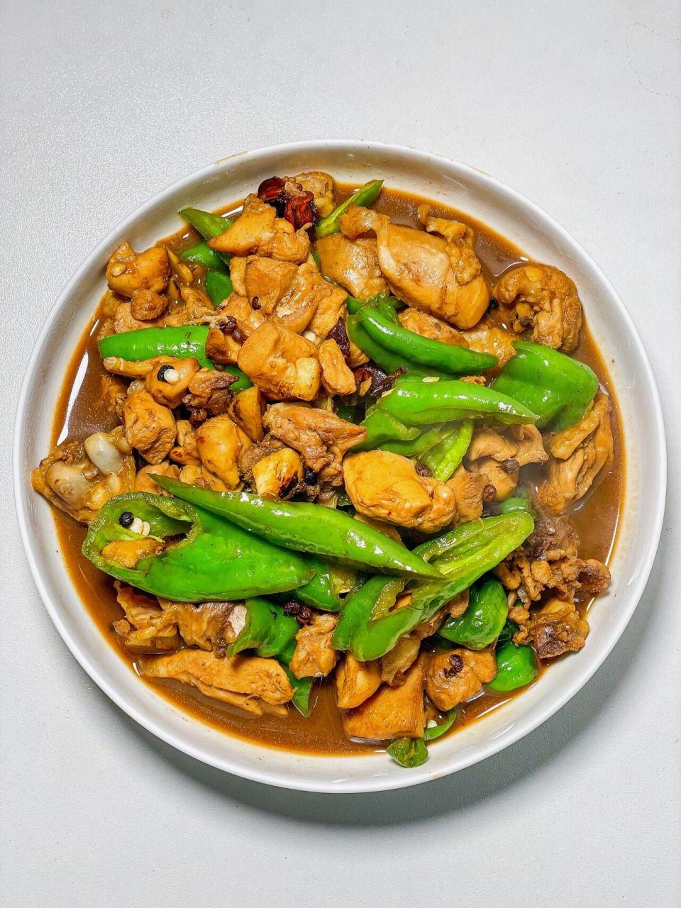 我妈的拿手菜!青椒炒鸡 这个配方太好吃了! 从小吃到大的青椒炒鸡 太