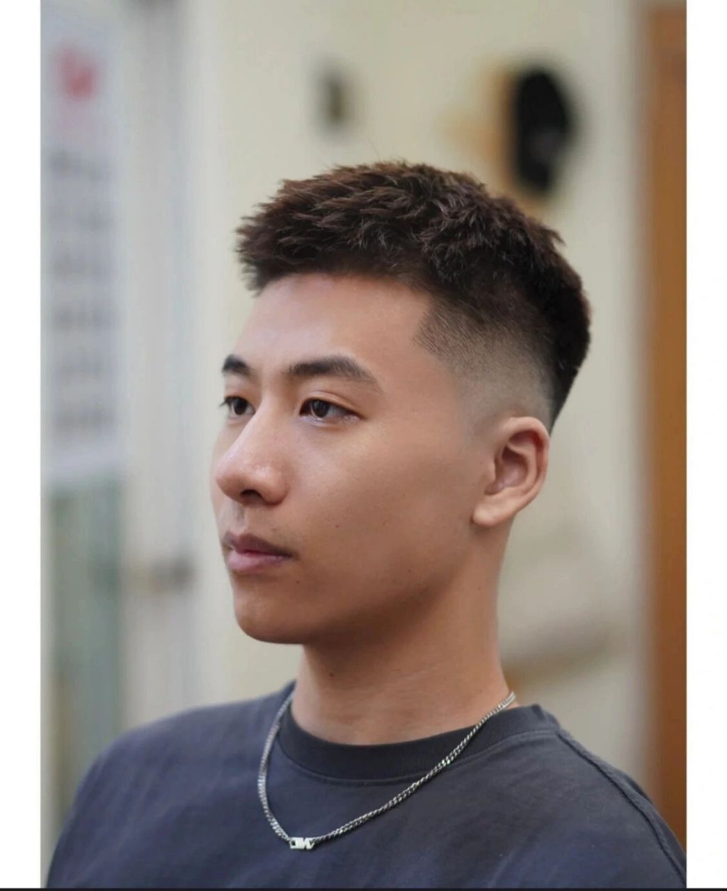 夏季短发,栗子头99 栗子头是和传统寸头90 属于两种风格,尽管两种