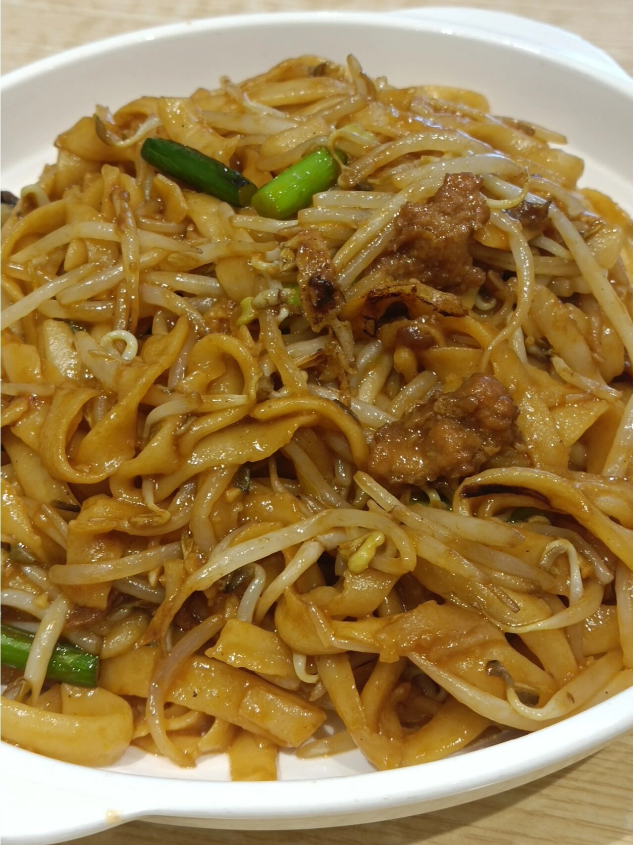 呼市特色小吃: 过油肉回勺面.
