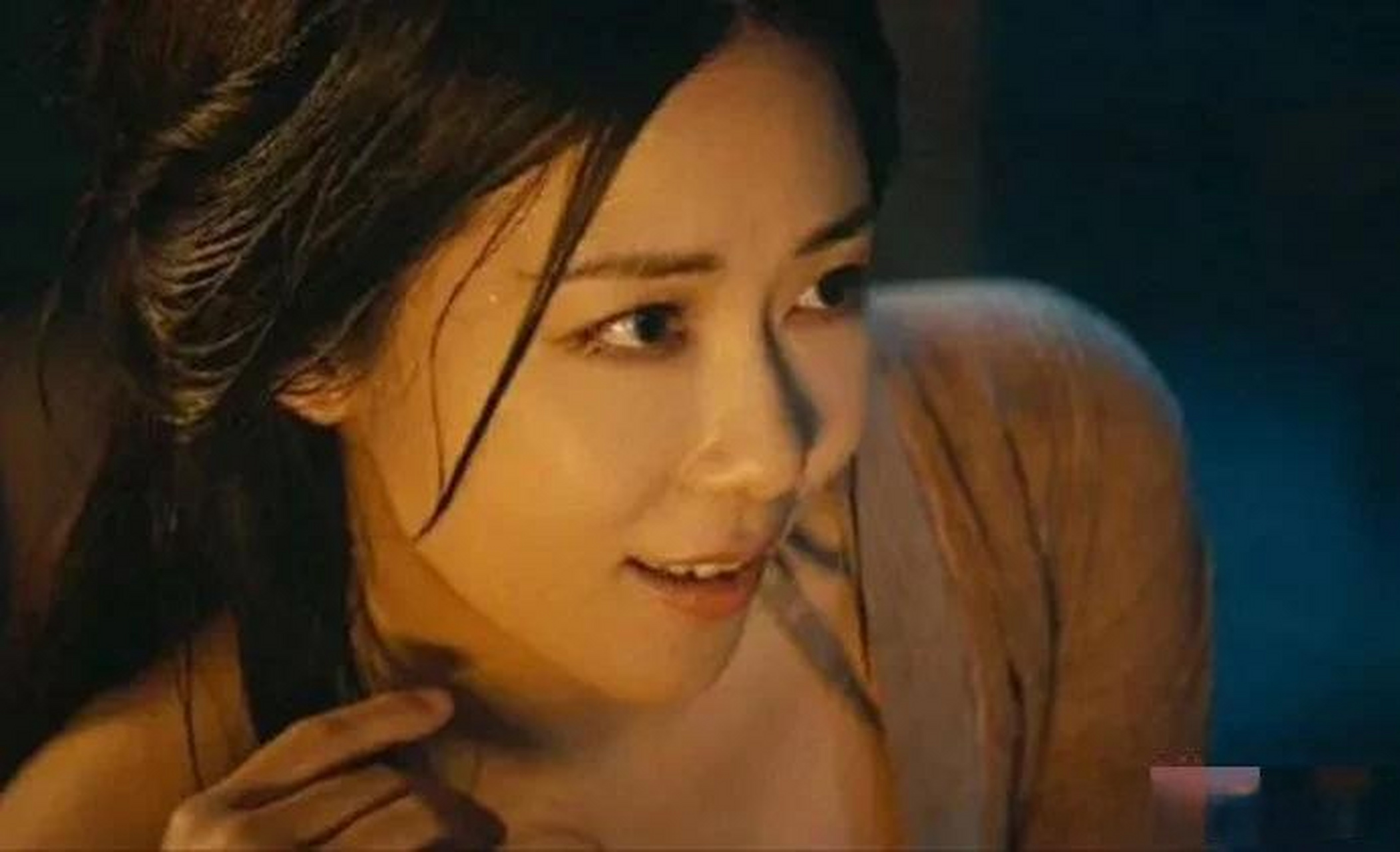 看徐克版的《奇门遁甲》自然是冲着柳岩去的; 看向氏兄弟的《奇门遁甲