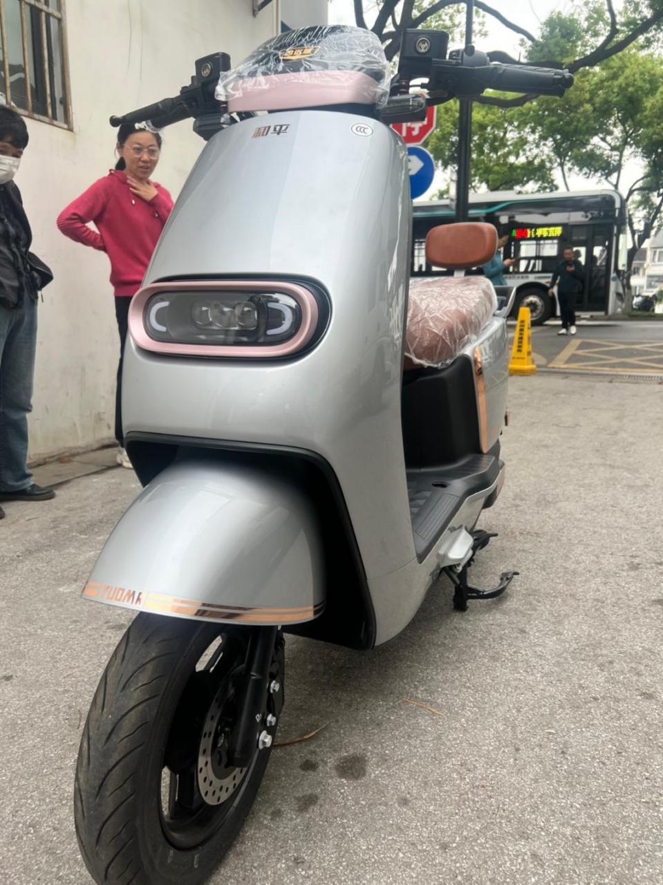 和平电动车,1050大洋,地点苏州.v762268040,以微信付定金为准 和平电