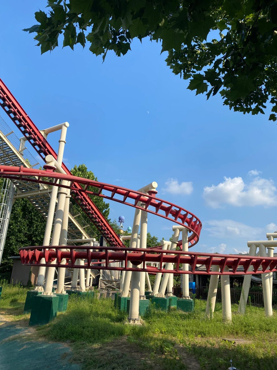 郑州方特悬挂过山车 时空穿梭 这个真的是郑州方特三个园区里面最好玩