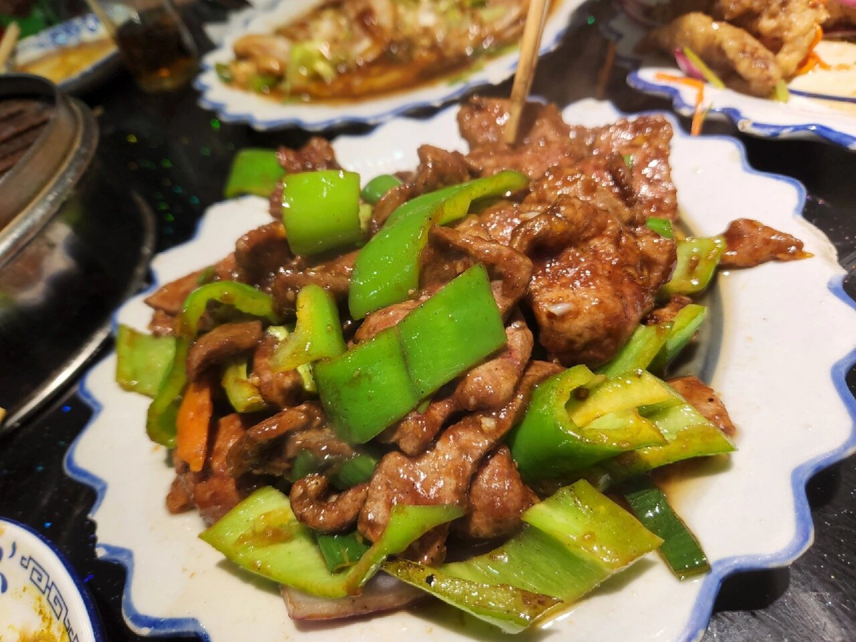 哈尔滨美食还要看老道外——爆肚张 哈尔滨的很多好吃的馆子就隐藏在