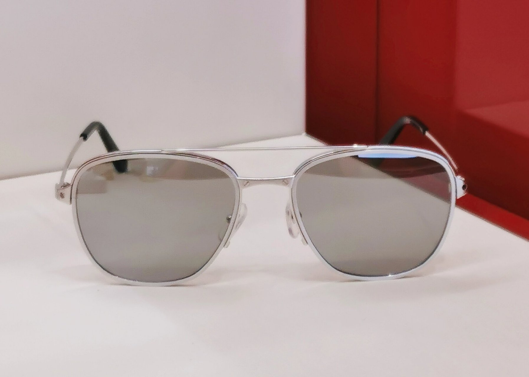 性感又帅气的男士必备墨镜99 卡地亚山度士眼镜 最具男性喜爱的的