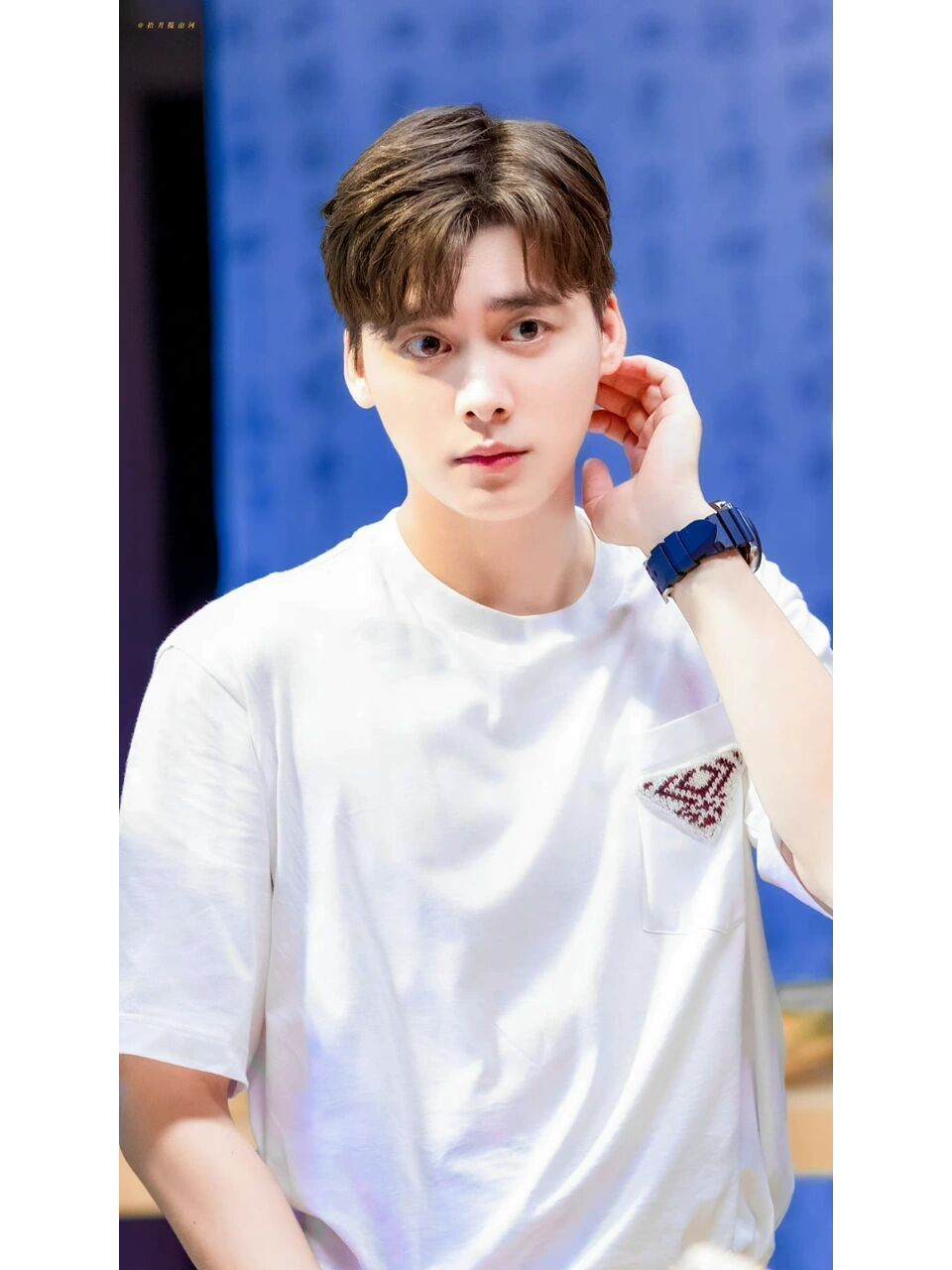 想念那个在推理中 展现智慧的李易峰 期待峰哥回归综艺