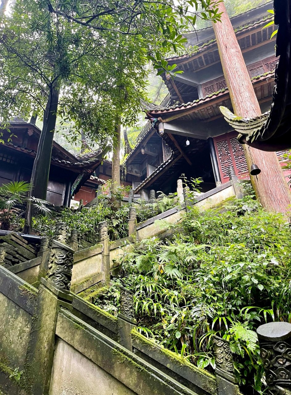 青城山|古常道观 青城山天师洞,又称常道观,是青城山的主要道观.