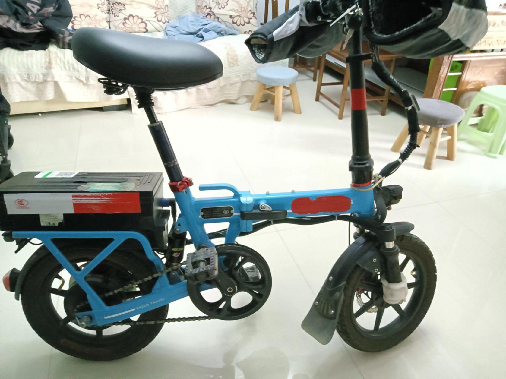 闲置转让 浜马g40折叠代驾电动车01 新车是30安,现在190斤满电能骑