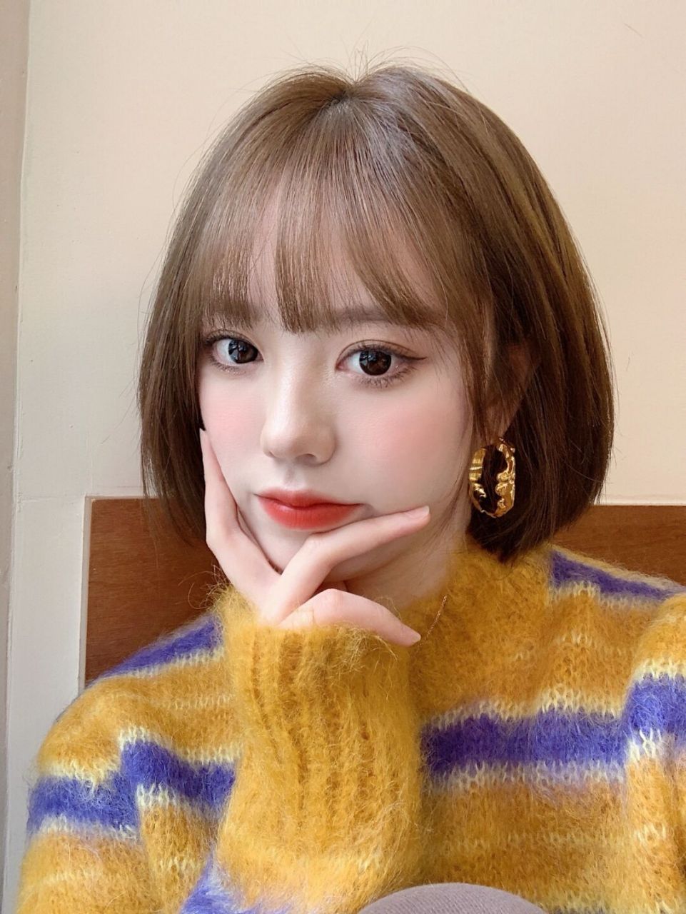 发色是雾霾棕,姐妹们快冲9199 #显白的发色# #发色分享