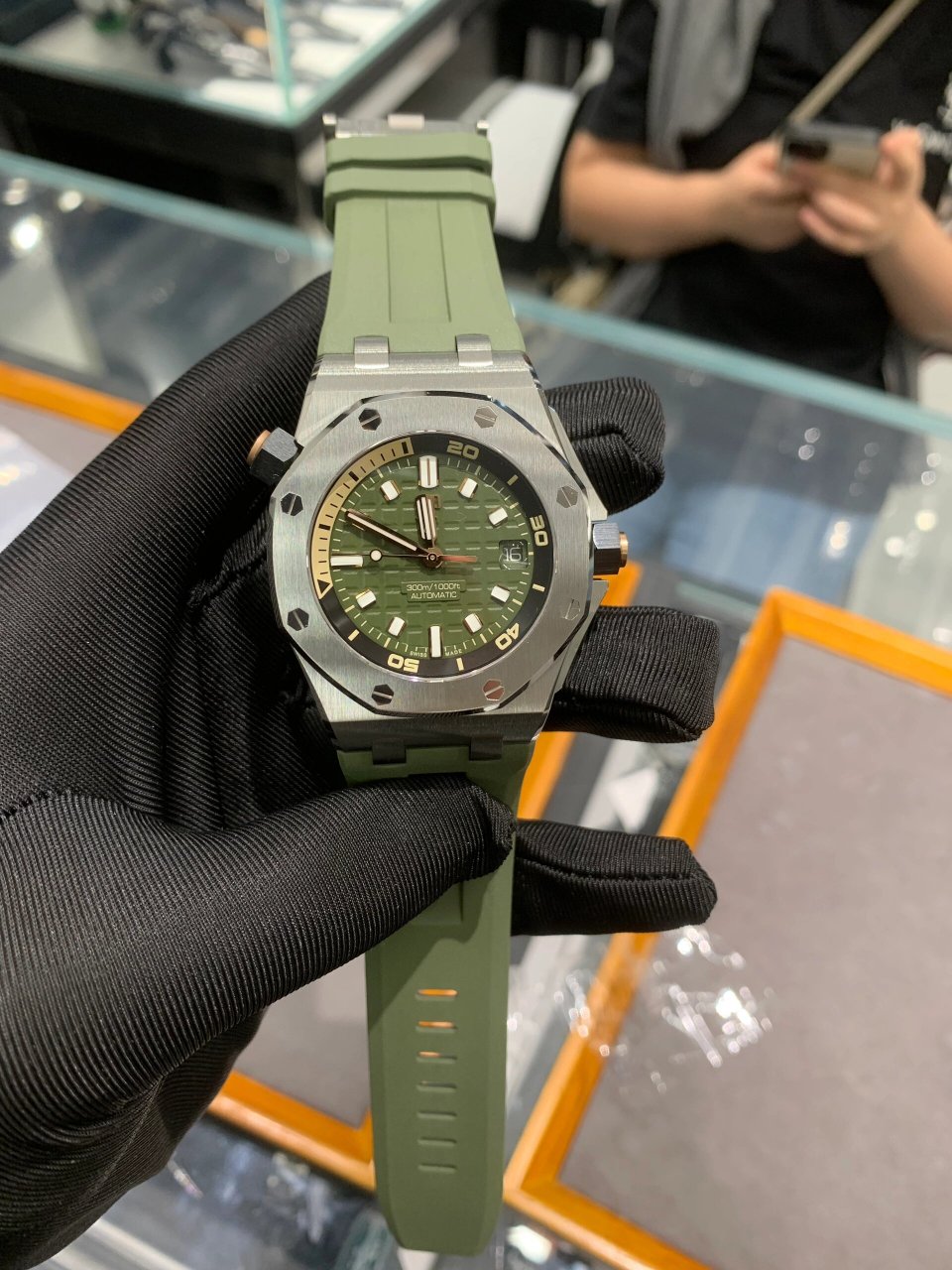 男士手表|澳门买表|爱彼離岸1572097 大哥是在上看到我们的 到店想