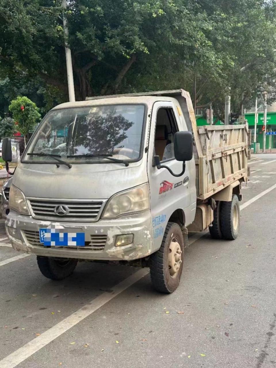 19年2月,黑豹自卸车小翻斗,485柴油发动机,2米8车厢长,1米58宽,三吨