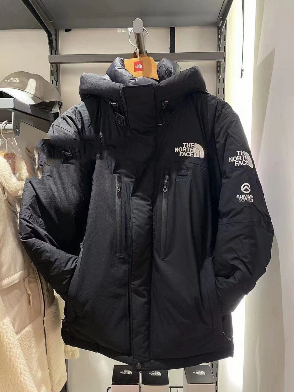 北面喜马拉雅 北面高端 喜马拉雅系列 这个系列是北面里最高端,tnf里