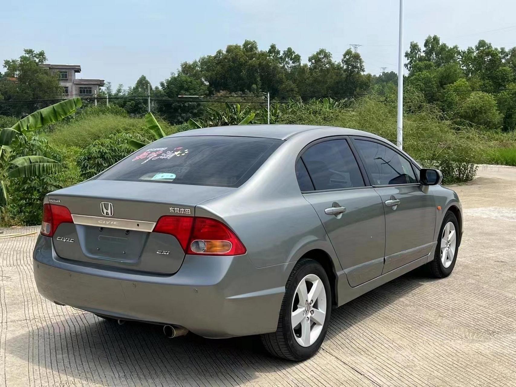 刚到 北京车 !第二手车 07年本田思域手动挡1.8,没事故没水泡!