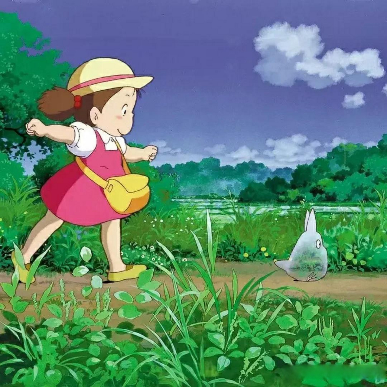 天真可爱的小梅送妈妈玉米,和龙猫玩耍,跟在姐姐的后面,给爸爸送