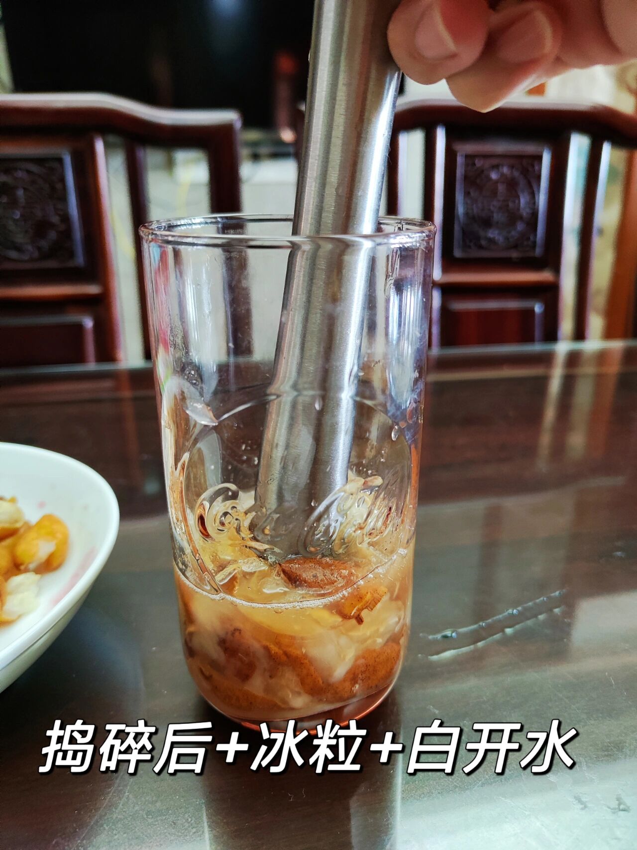 黄皮果的营养价值非常高,能起到生津止渴和清热降火功效,同时也能达到