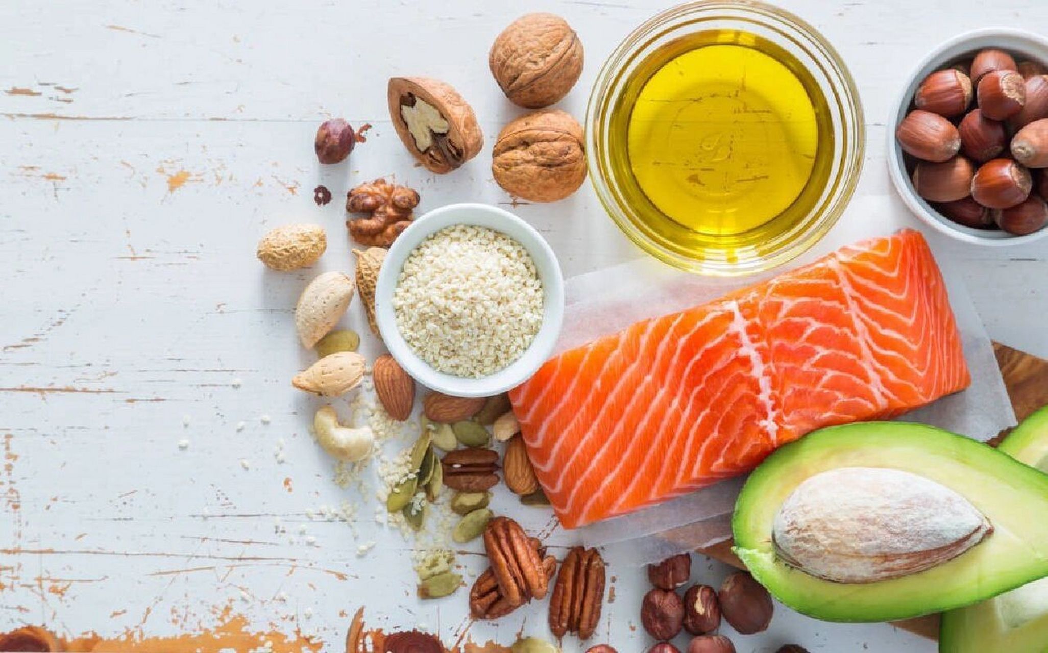 其实,脂肪也有好坏之分,多吃富含好脂肪的食物,避免坏脂肪,可以更好地