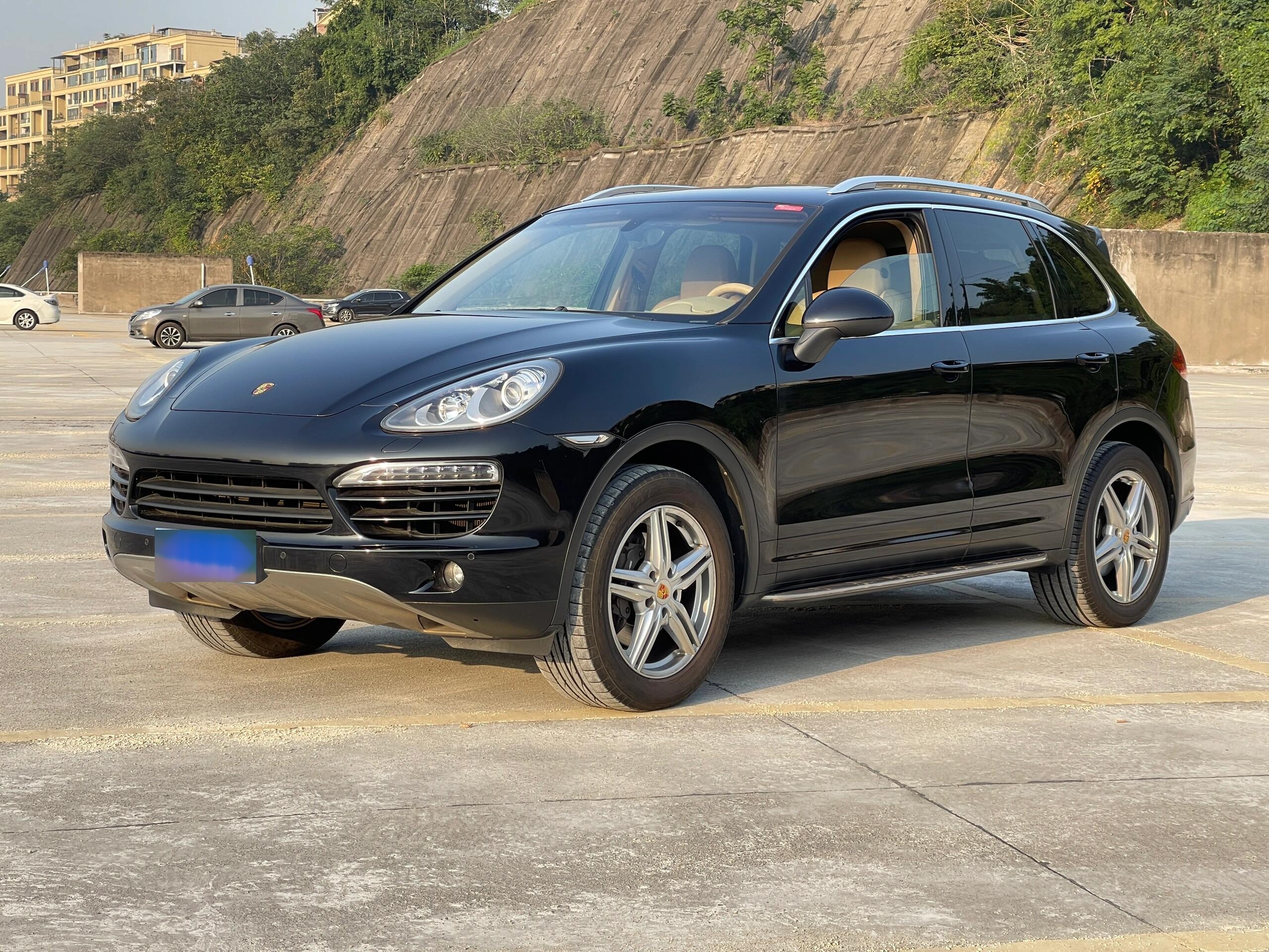 10年前的保时捷卡宴