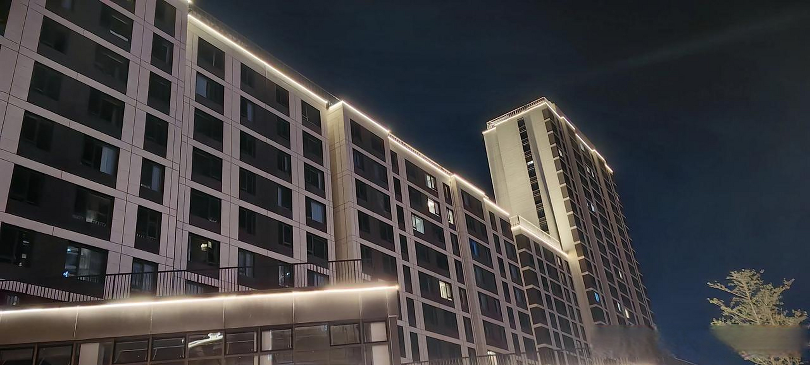 宋家庄的北京金茂府二期,楼间距看着没有传说中那么狭窄.拆哥看盘