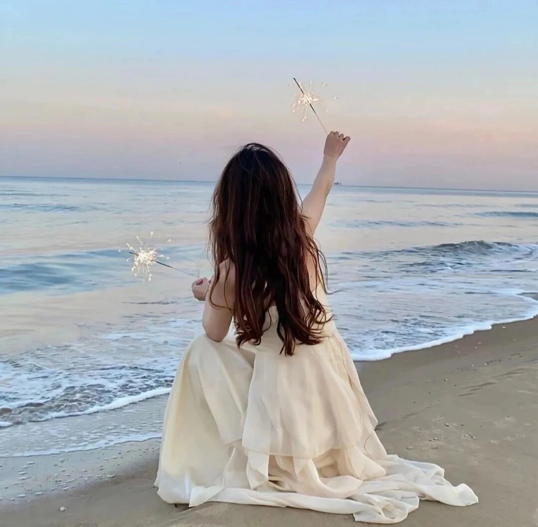 面向大海的女生头像 你生来就是个大人物,只是暂时受点苦