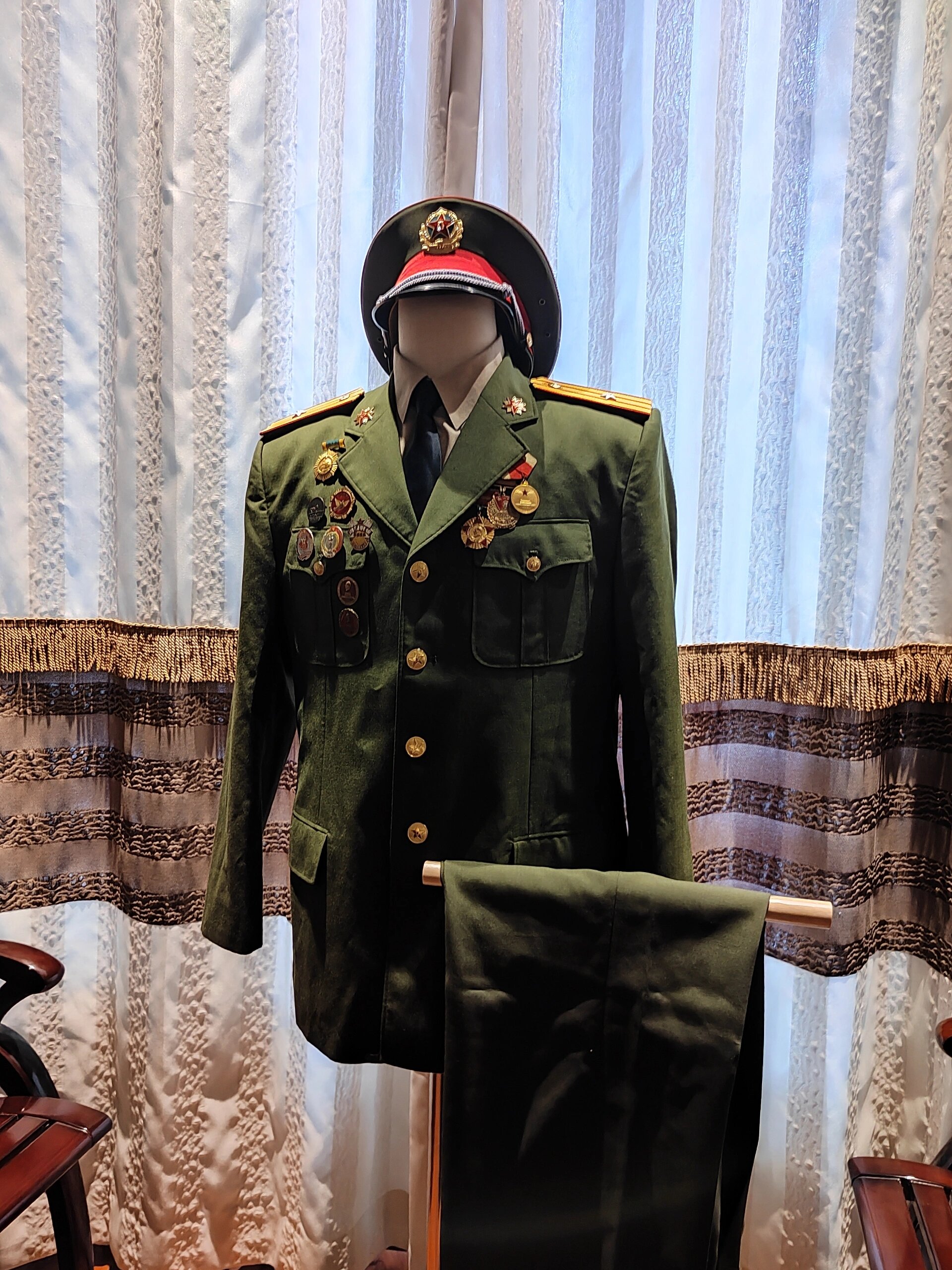 87式陆军军官常服