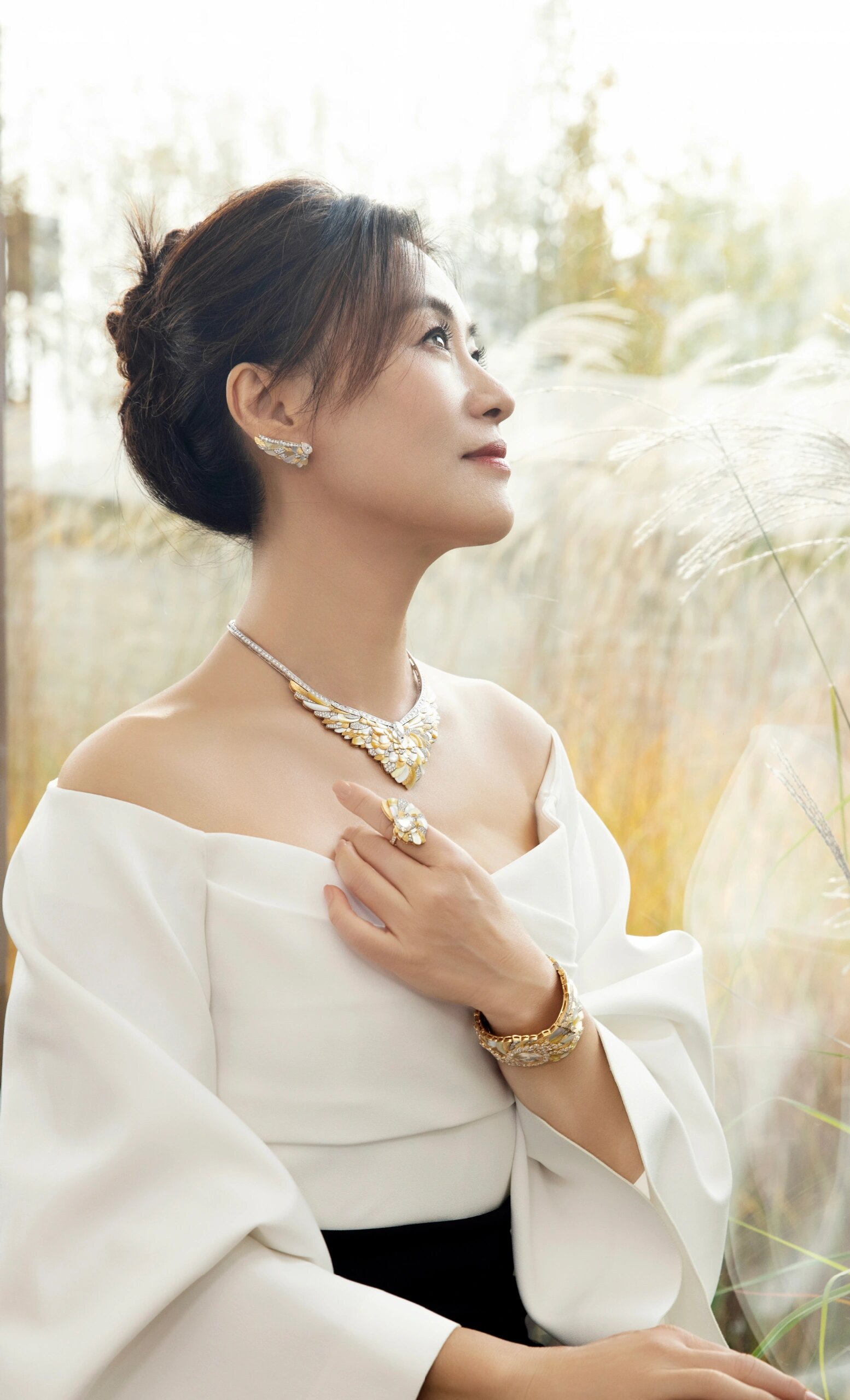 piaget 邬君梅