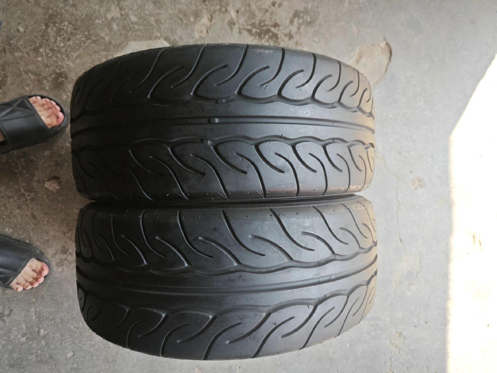 优科豪马半热熔胎 优科豪马195 50 r15半热熔轮胎 ad08r,轮胎九成新