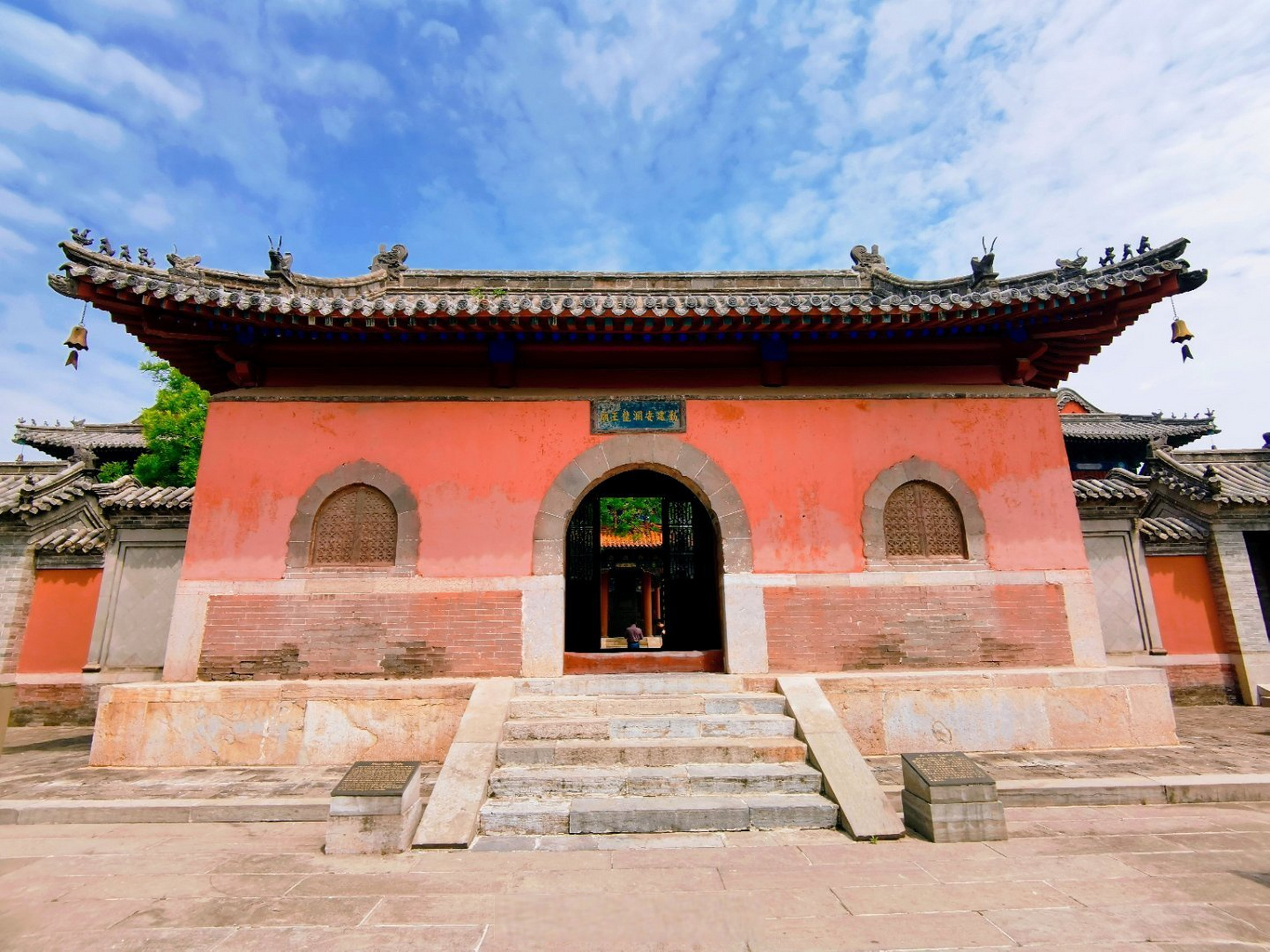 我是第一次来宿迁,对这座苏北古城并不熟悉,所以,只好向当地朋友请教