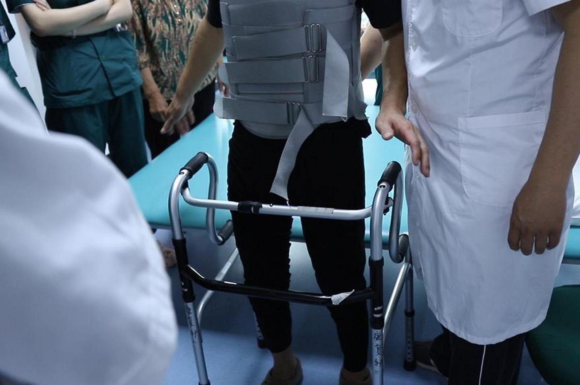 高位截瘫大小便失禁是完全性脊髓损伤吗?