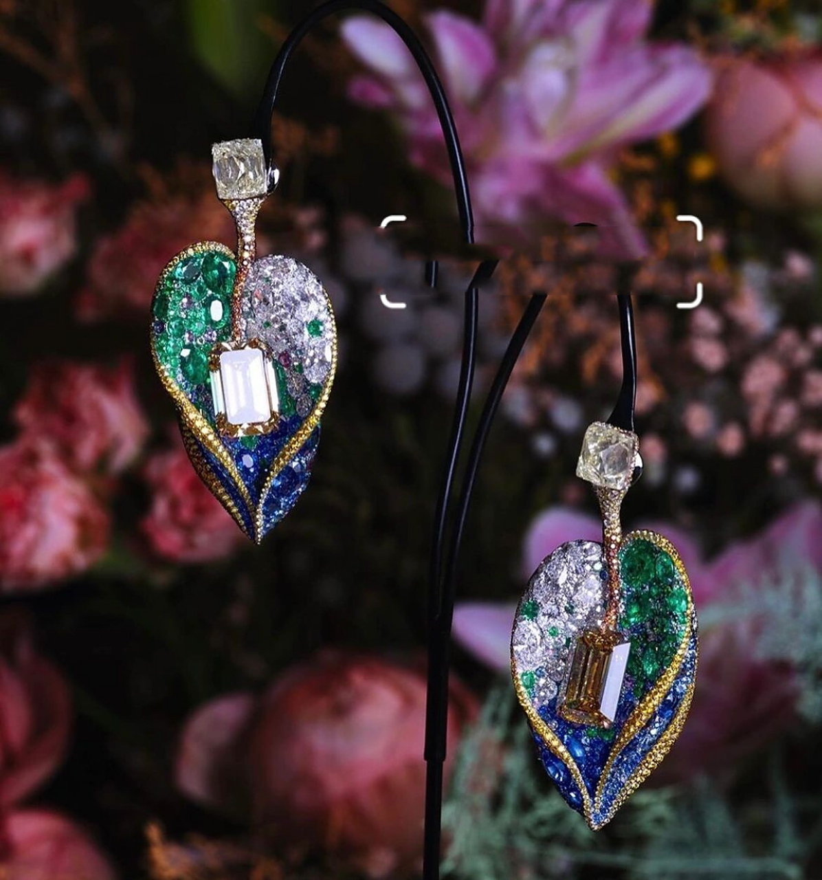 cindy chao艺术珠宝「梦幻蝴蝶03」 这件作品是cindy chao创作的