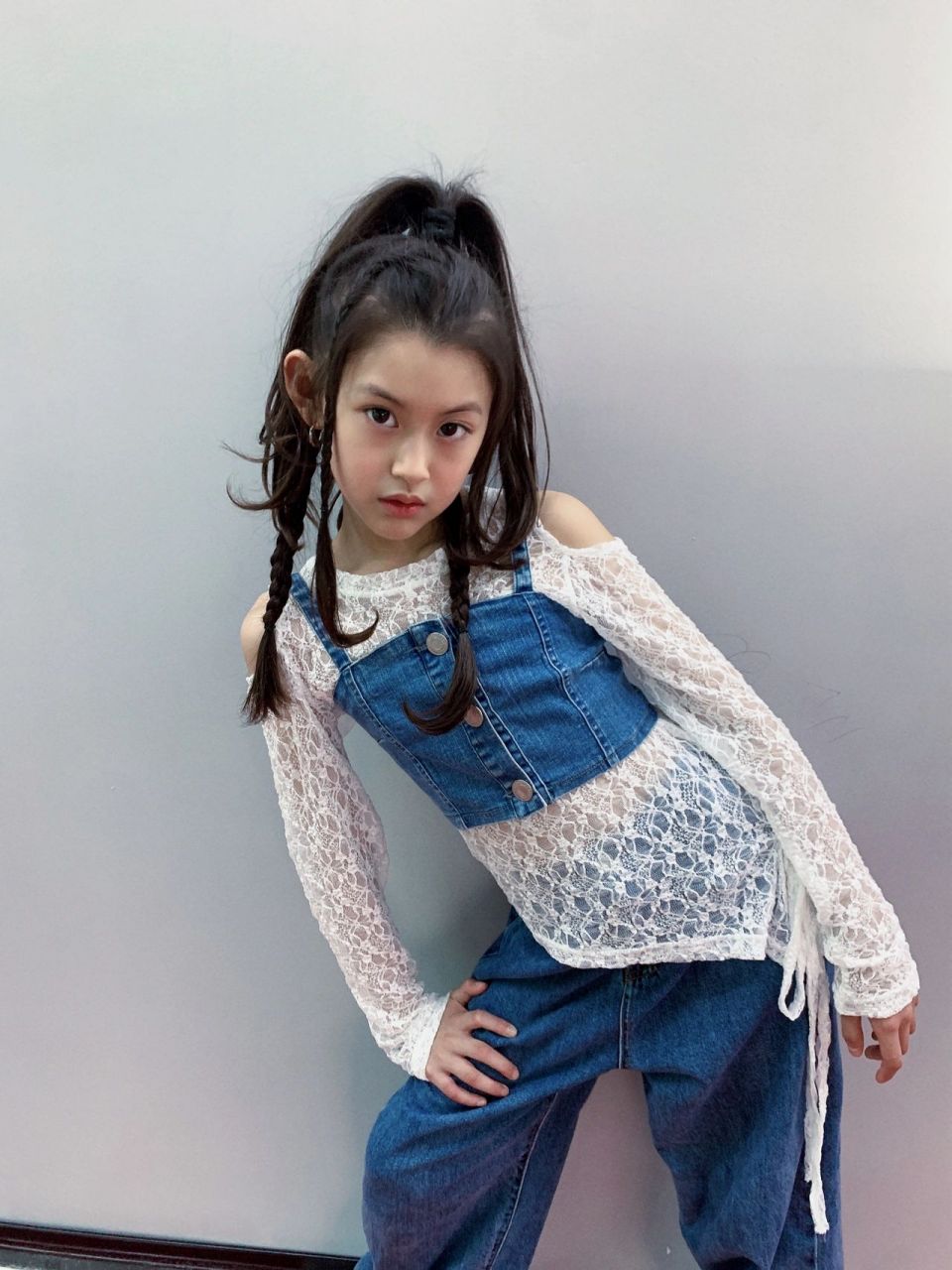 爵士舞裤妹儿发型! 特意为姐姐跳舞学了一个新发型!