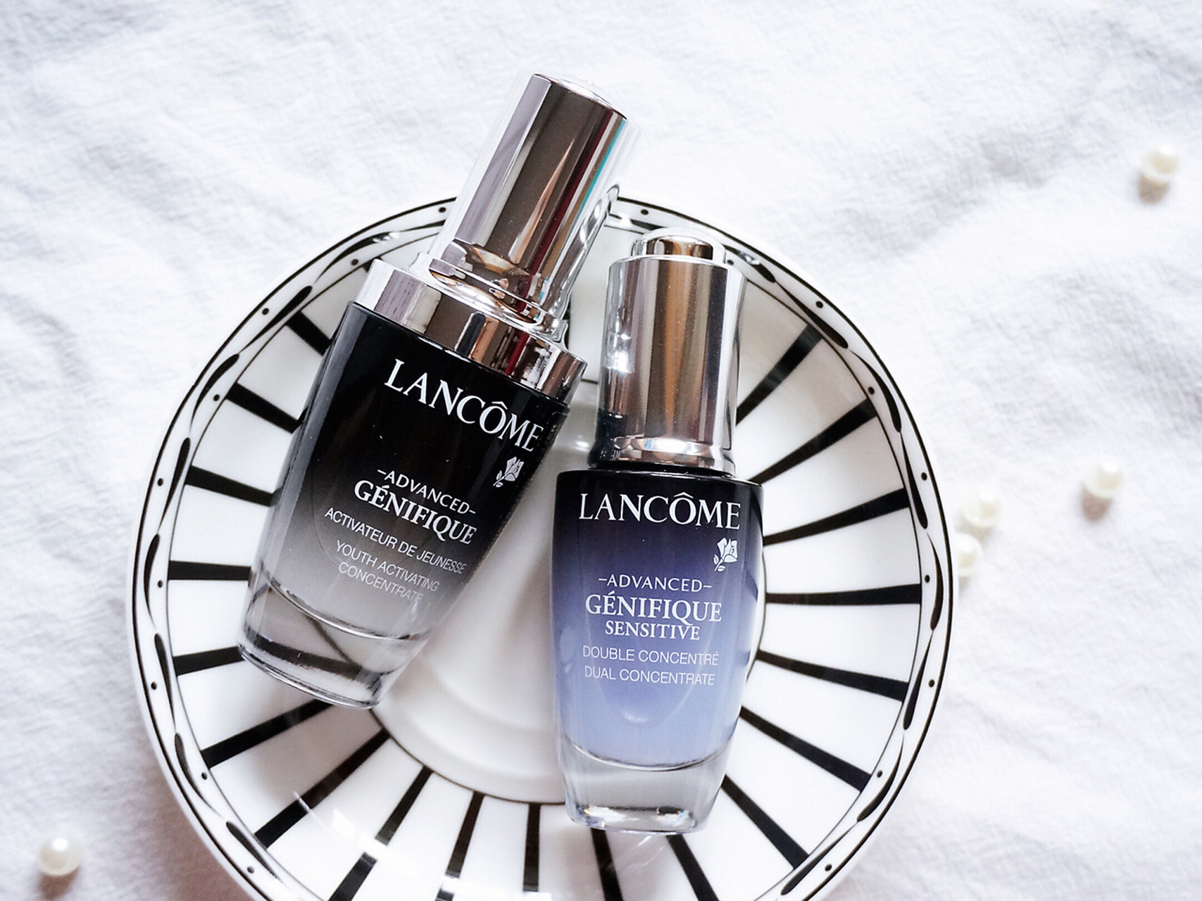 肌肤敏感期离不开兰蔻安瓶精华液 一直都很爱用兰蔻的小黑瓶精华液,是