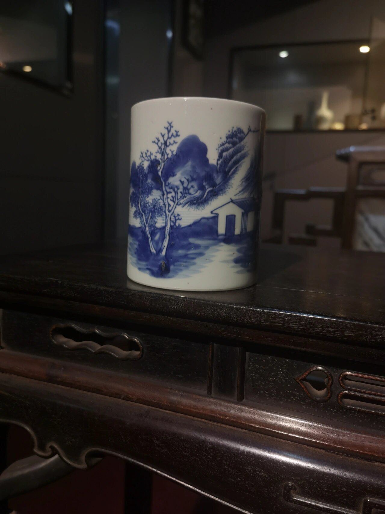 清朝乾隆雍正青花山水笔筒