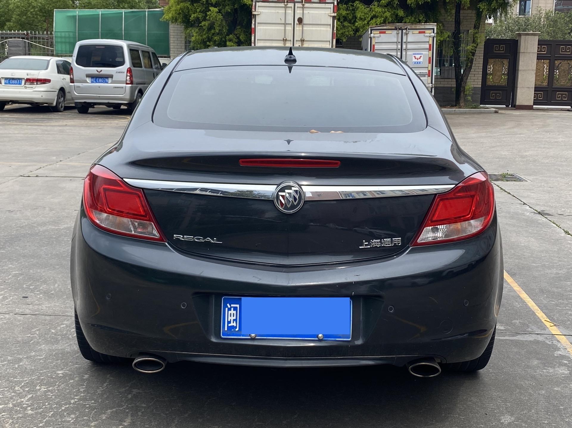 2010年别克君威,自动2.0,旗舰版!天窗,双边电动加热坐椅!