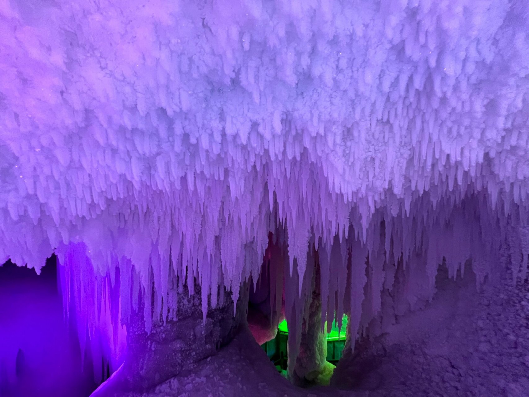 芦芽山冰洞景区图片