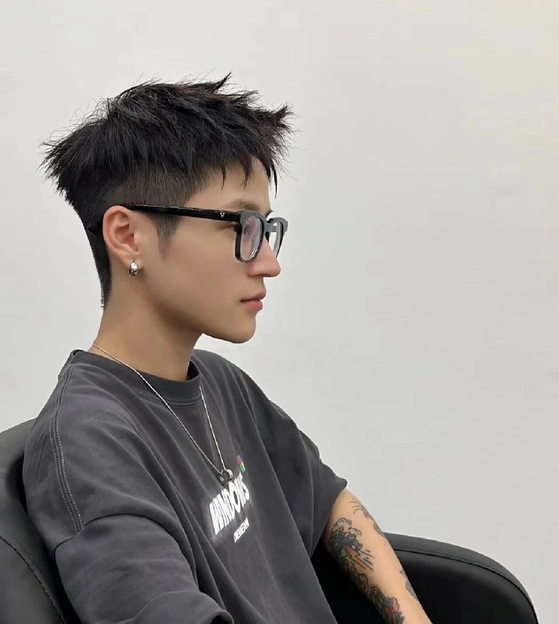 男生短发推荐清爽干净阳光,非常帅气 高级层次,适合鹅蛋脸,圆脸