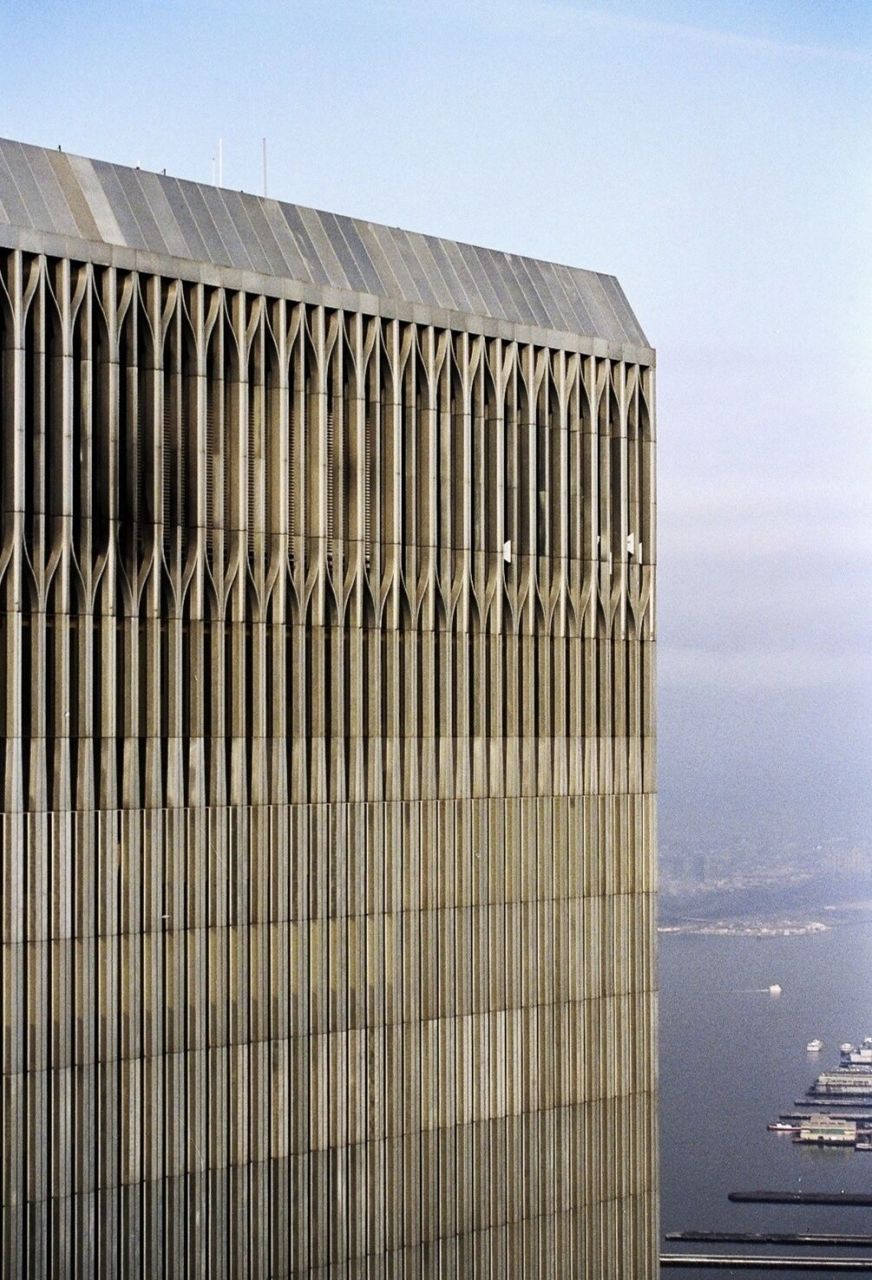 纽约世界贸易中心双子塔,曼哈顿 纽约双子塔是纽约金融区的世界贸易