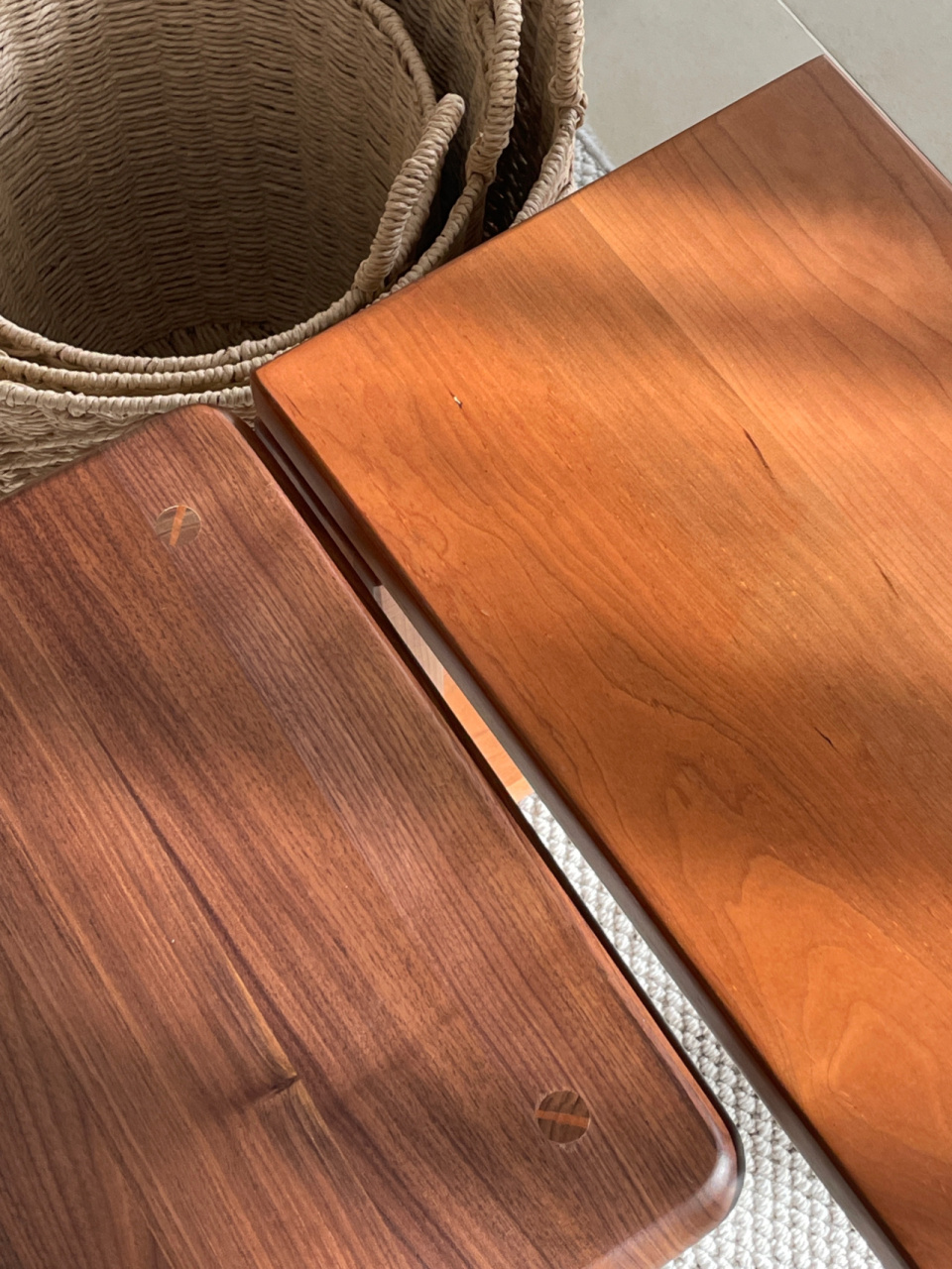 00之前发了白橡木清漆,白橡木胡桃色,樱桃木,黑胡桃木的对比,有宝子