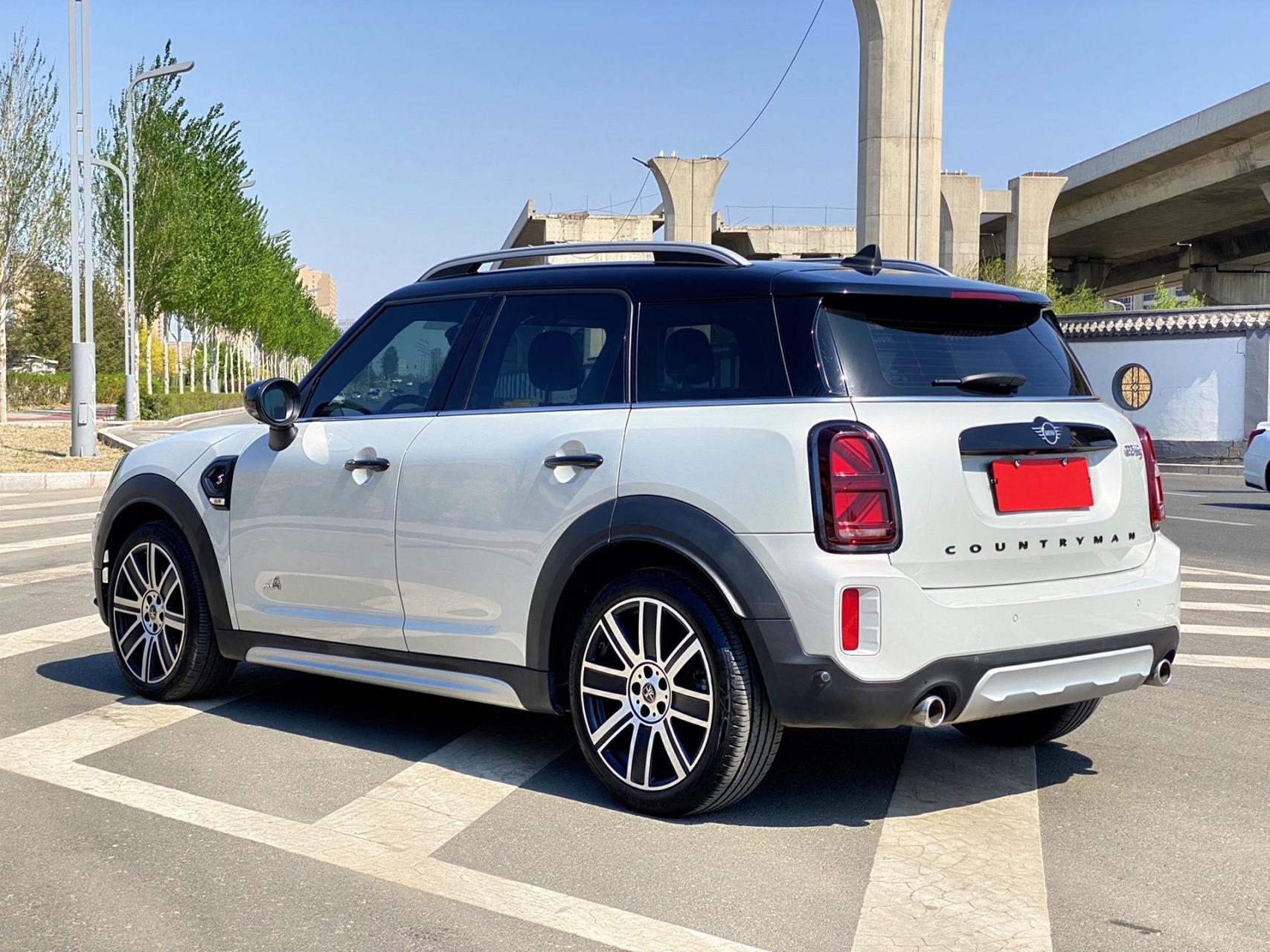 2021年mini f60s all 4 countryman s   2万多公里 原版原漆 隐形车