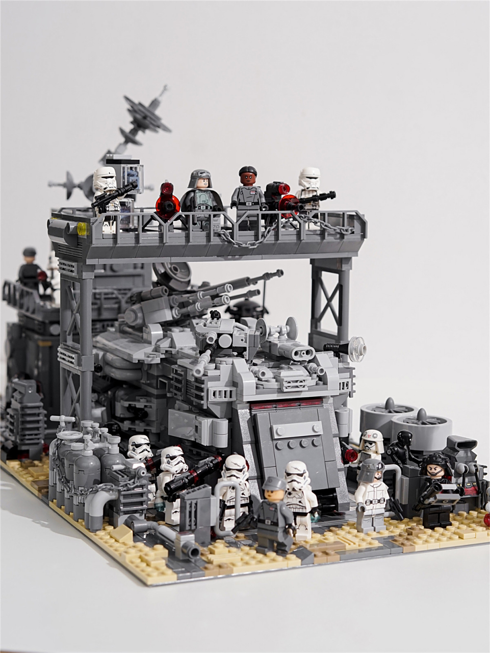 原创乐高星球大战moc场景(下-2) 下半部分依旧是组建帝国基地 深灰色